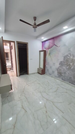 Room in 2 BHK Builder Floor at Sector 1 Greater Noida – for Sale