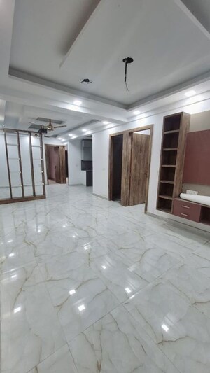Room in 2 BHK Builder Floor at Sector 1 Greater Noida – for Sale