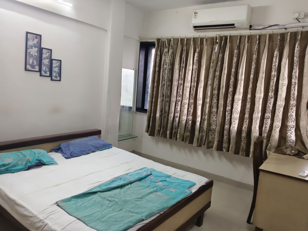 2 BHK Apartment For Rent in Irla