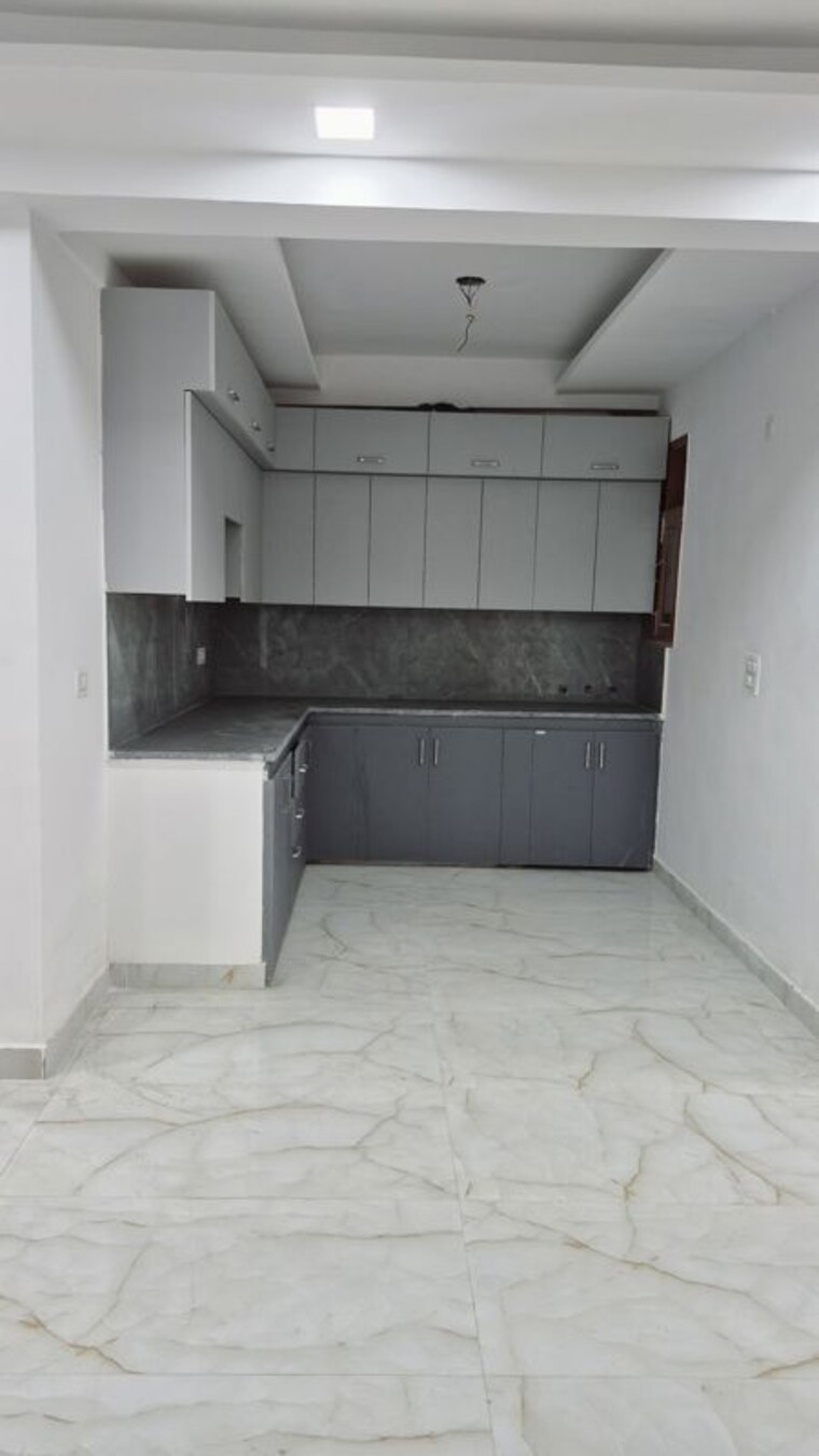 Kitchen, sector 1 greater noida 3 Bedroom 1550 Sq.Ft. Builder Floor In Sector 1 Greater Noida Greater Noida 9876320