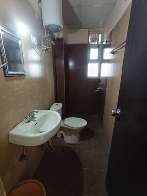 Bathroom in 3.5 BHK Apartment at Shakti the Sky Lark  Apartment, Sector 52 – for Rent