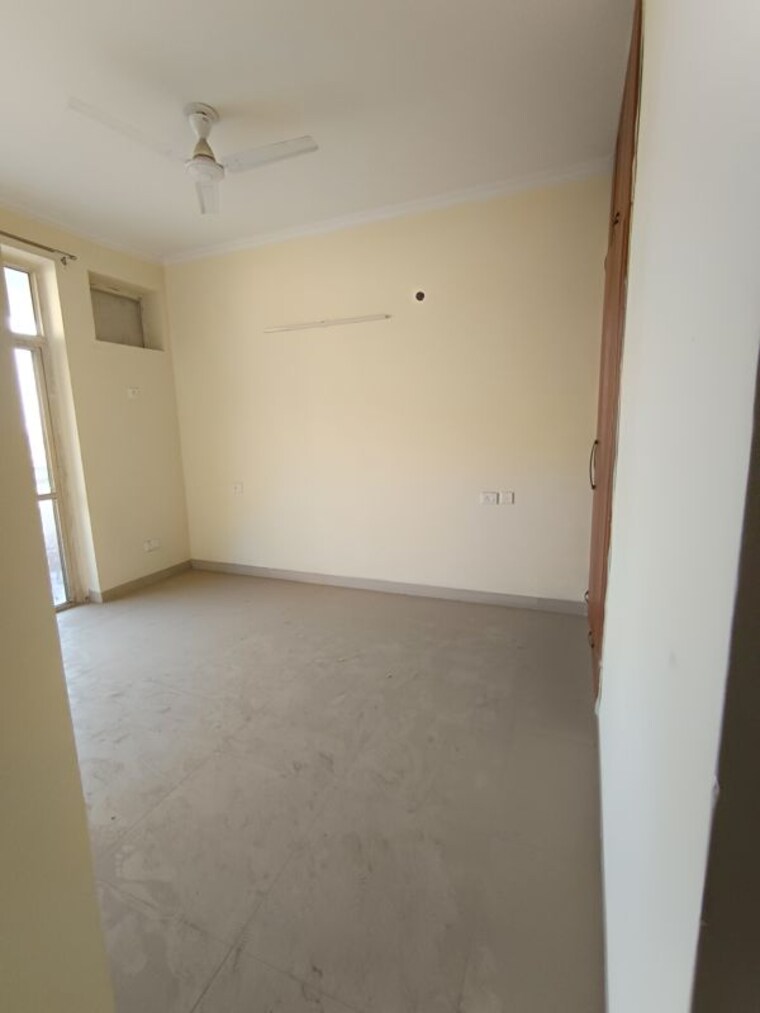 Room, shakti-the-sky-lark-apartment 3.5 Bedroom 2000 Sq.Ft. Apartment In Sector 52 Gurgaon 10360745