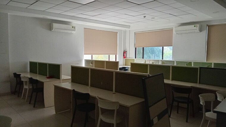 Team Area, info technology park Commercial Office Space 4000 Sq.Ft. In Info Technology Park Gurgaon 10360332