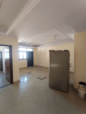 Room in 4 BHK Apartment at Anand Niketan CGHS, Sector 52 – for Rent