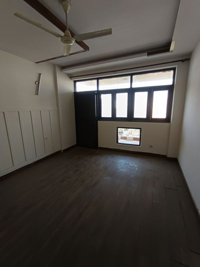 Room, anand-niketan-cghs 4 Bedroom 3600 Sq.Ft. Apartment In Sector 52 Gurgaon 10360753
