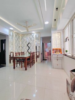 2 BHK + Pooja Room Apartment For Sale in Amanora Sterling Towers