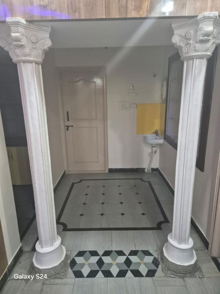 Other, omkar-residency-amruthnagar 2.5 Bedroom 1200 Sq.Ft. Independent House In Amrutahalli Bangalore 10360736