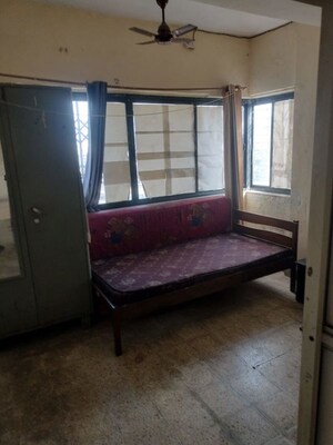 Room in 3 BHK Apartment at Majiwada – for Rent