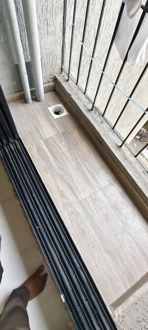 Balcony in 1 BHK Apartment at Dosti Desire, Brahmand – for Rent