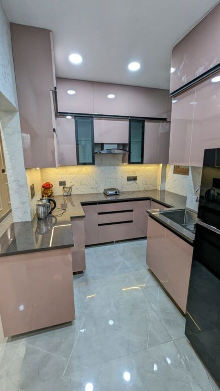 Kitchen, ashoka-enclave-3 3 Bedroom 1600 Sq.Ft. Builder Floor In Sector 35 Faridabad 10360768
