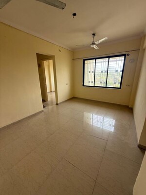 Room in 1.5 BHK Apartment at Vihang Valley Indus, Kasarvadavali – for Rent
