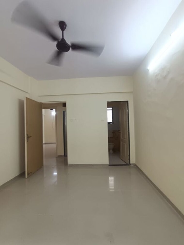 Room, tilak-nagar-building 2 Bedroom 650 Sq.Ft. Apartment In Tilak Nagar Mumbai 10360771