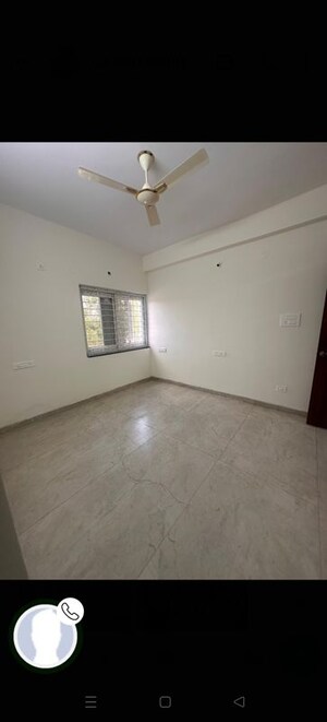 Room in 3 BHK Apartment at Kondapur – for Rent