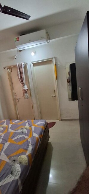 Furnished Amenities in 2 BHK Apartment at Gota – for Rent