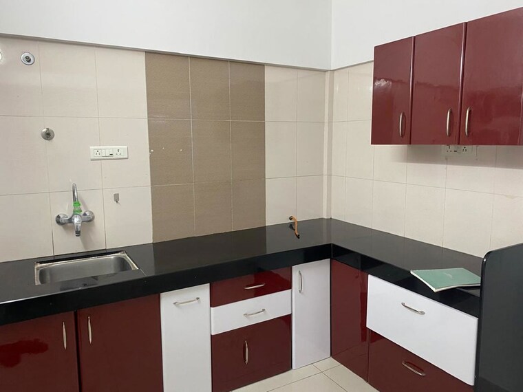 Kitchen, paranjape-schemes-yuthika 2 Bedroom 900 Sq.Ft. Apartment In Baner Pune 10360787