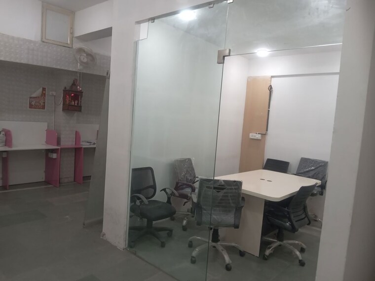 Team Area, info technology park Commercial Office Space 5500 Sq.Ft. In Info Technology Park Gurgaon 10360796