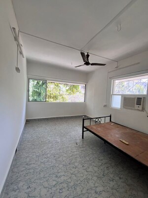 2 BHK Apartment For Rent in Andheri West