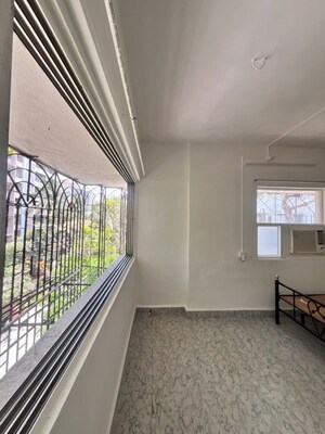 2 BHK Apartment – Exterior View View at Andheri West - for Rent