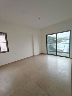 Room in 5 BHK Apartment at Kolte Patil 24K Stargaze, Bavdhan – for Sale