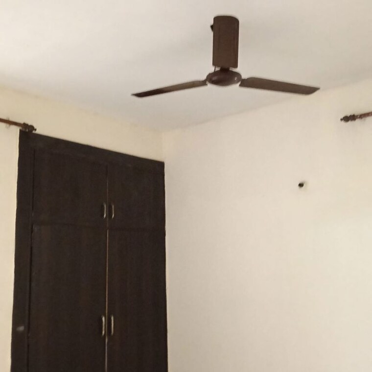 Bedroom, sector 10 dwarka 3 Bedroom 1500 Sq.Ft. Apartment In Sector 10 Dwarka Delhi 10360067