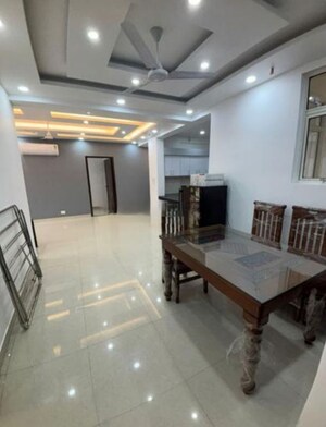 Team Area in 3.5 BHK Apartment at Paarth Aadyant, Gomti Nagar – for Rent