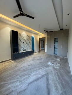 3 BHK +Builder Floor For Rent in Sector 43