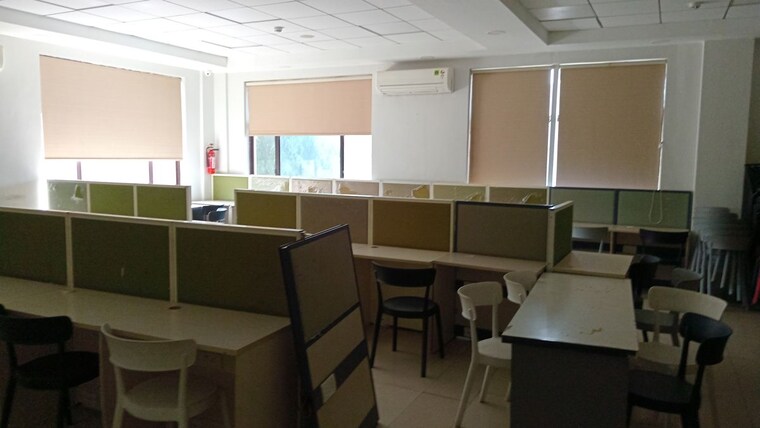 Team Area, info technology park Commercial Office Space 4500 Sq.Ft. In Info Technology Park Gurgaon 10360818