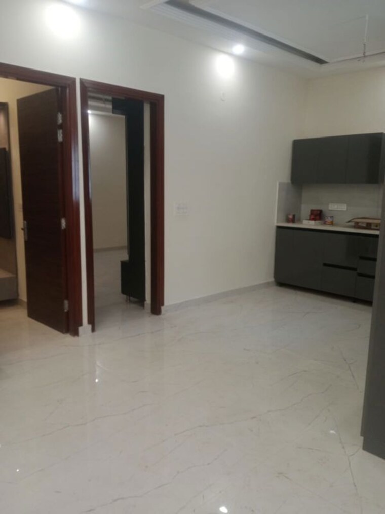 Room, prem-satyam-swastik-apartment 4 Bedroom 150 Sq.Yd. Independent House In Patiala Road Zirakpur 10360827