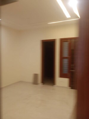 Room in 4 BHK Independent House at Prem Satyam Swastik Apartment, Patiala Road – for Sale