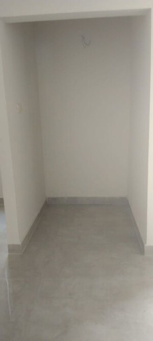 Room in 2 BHK Apartment at Ramky One Symphony, Peeranchuruvu – for Sale
