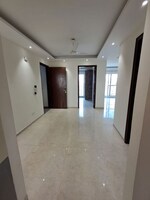 3 BHK 160 Sq.Yd. Builder Floor in Sushant Lok III