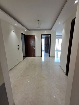 3 BHK Builder Floor For Rent in Sushant Lok Iii