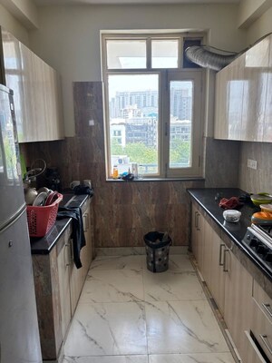 Kitchen in 3 BHK Builder Floor at Sector 43 – for Rent