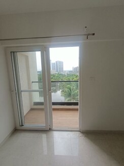 3 BHK Apartment For Rent in Majestique Towers East Phase 1