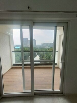 Room in 3 BHK Apartment at Majestique Towers East Phase 1, Kharadi – for Rent