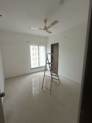 Room in 3 BHK Apartment at Majestique Towers East Phase 1, Kharadi – for Rent