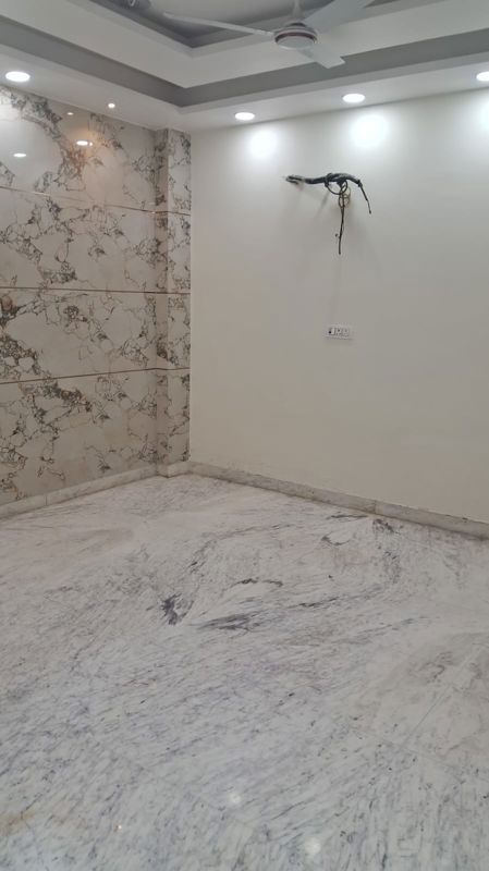 3 BHK + Extra Room Builder Floor For Rent in Rajouri Garden