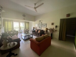 Living Room in 3 BHK Apartment at Arun Vihar Sector 37, Sector 37 – for Rent