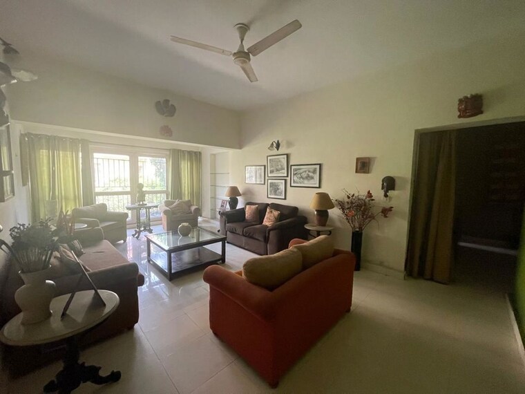 Living Room, arun-vihar-sector-37 3 Bedroom 1800 Sq.Ft. Apartment In Sector 37 Noida 10360931