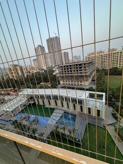 1 BHK + Pooja Room,Servant Room,Study Room,Extra Room,Basement,Store Room Apartment For Rent in Raunak 108