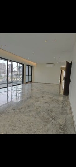 5 BHK + Servant Room Apartment For Sale in Ekta Elitus