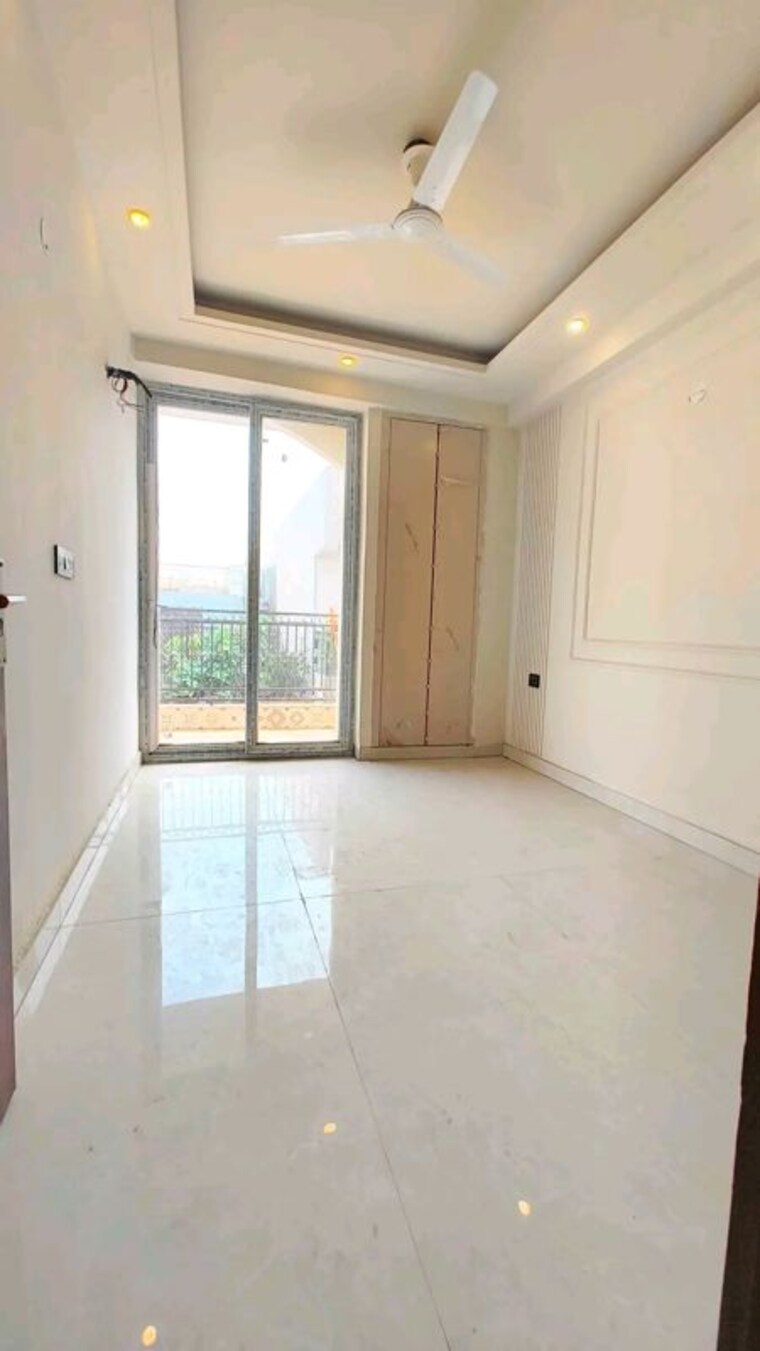 Room, chattarpur 2 Bedroom 900 Sq.Ft. Apartment In Chattarpur Delhi 10360959