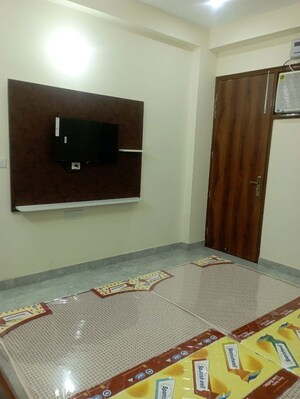 Furnished Amenities in 1 BHK Builder Floor at Sector 40 – for Rent