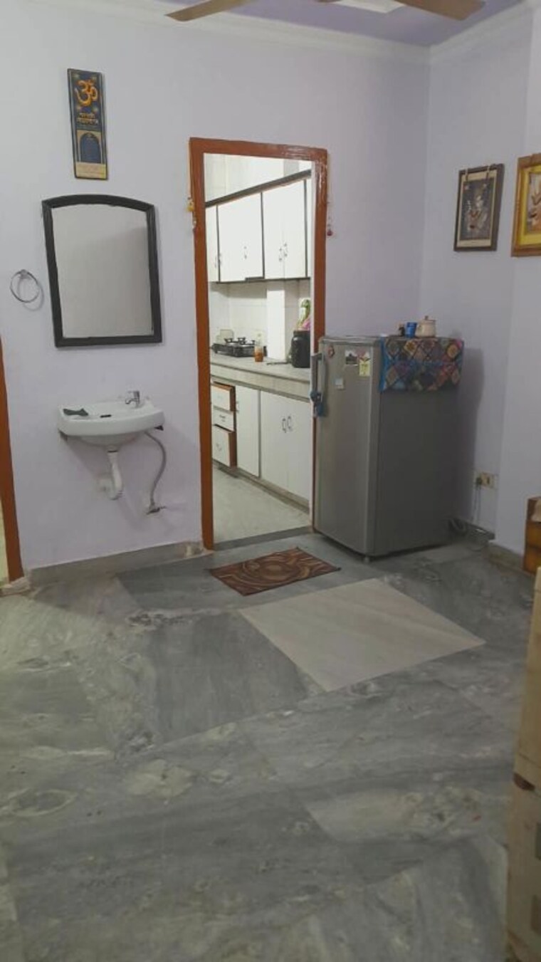 Room, kalkaji 1 Bedroom 480 Sq.Ft. Builder Floor In Kalkaji Delhi 10360999