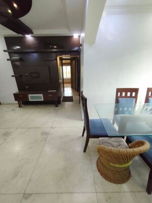 Living Room in 1.5 BHK Apartment at Bhavna Apartment Vile Parle West, Vile Parle West – for Rent