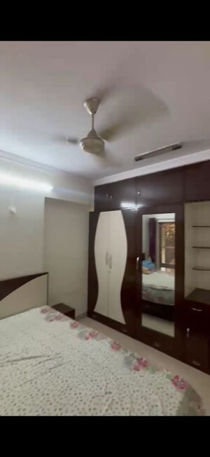 Team Area in 2 BHK Apartment at Raheja Solitaire, Goregaon West – for Rent