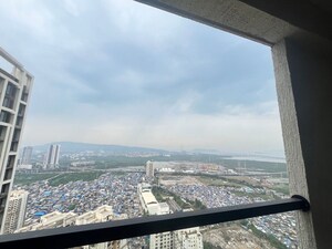 Swimming Pool in 3.5 BHK Apartment at Dosti Eastern Bay, Wadala – for Rent