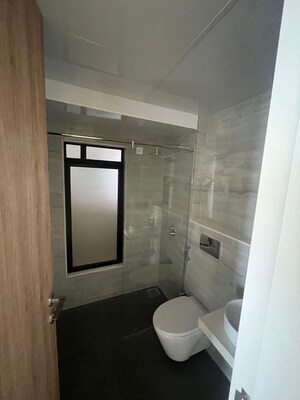 Bathroom in 3.5 BHK Apartment at Dosti Eastern Bay, Wadala – for Rent