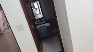 Furnished Amenities in 2 BHK Builder Floor at Sushant Lok Iii – for Rent
