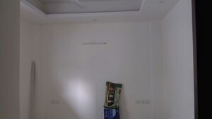 Furnished Amenities in 2 BHK Builder Floor at Sushant Lok Iii – for Rent